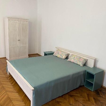 Apartament Istoric Ultracentral - With Parking Sibiu Bagian luar foto